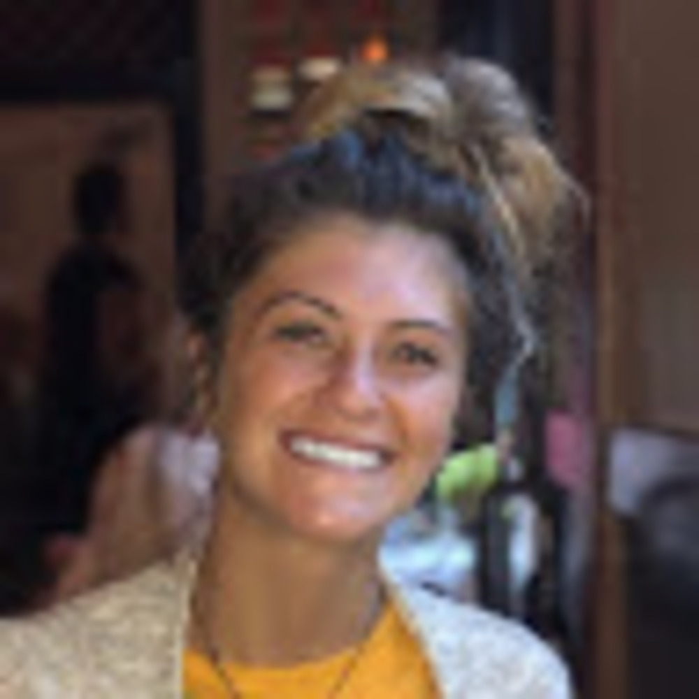 Meet your Posher, Leah